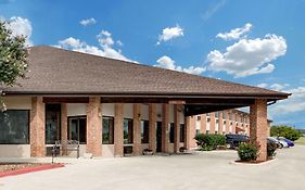 Baymont Inn & Suites San Marcos